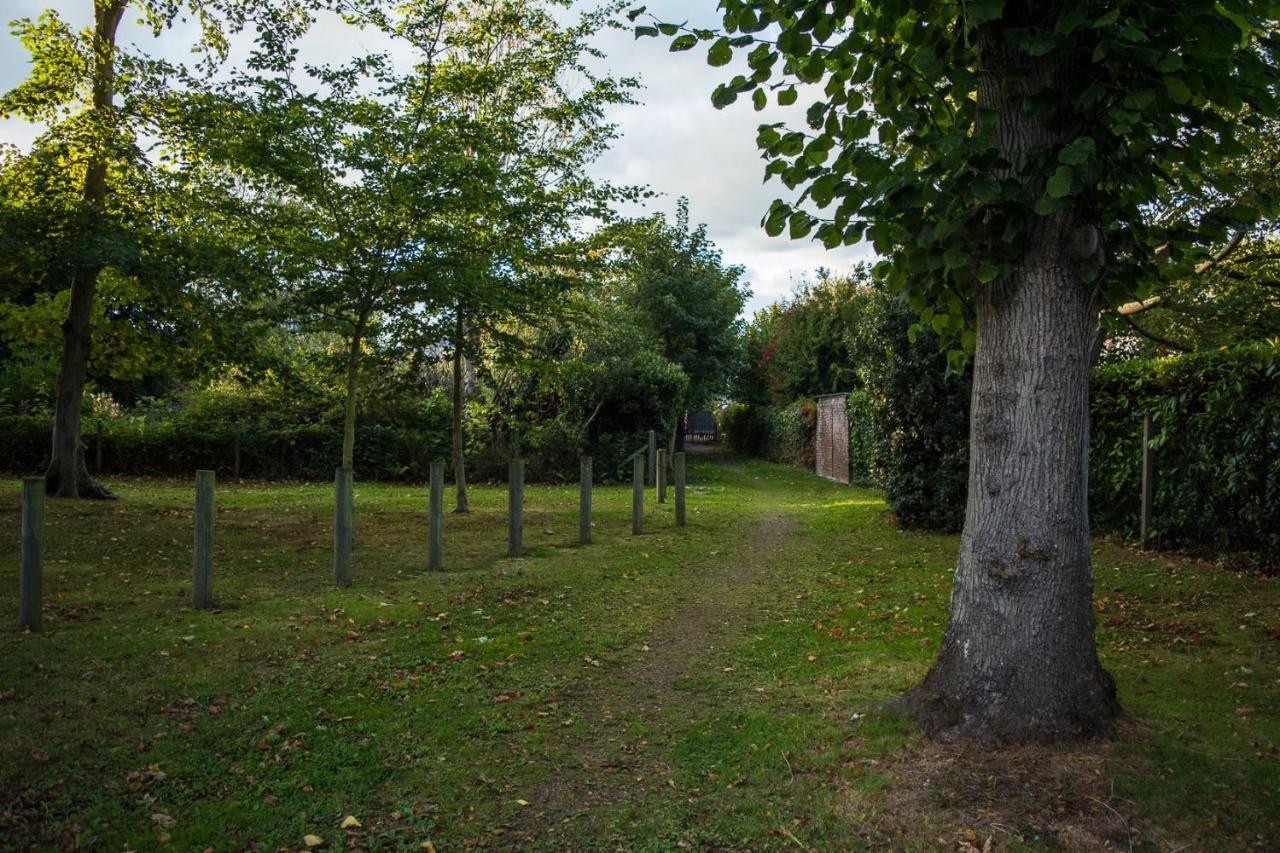 Les Charmes Du Bosquet Parc D'Amour Et Nature Parking Prive Securise Étretat Buitenkant foto